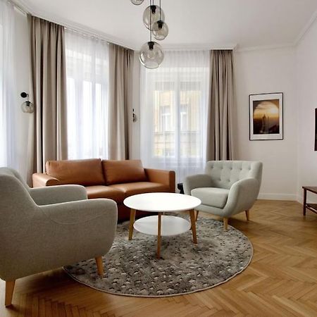 Premium Apartment By Hi - Central 2 Bedroom - Best View Budapest Extérieur photo