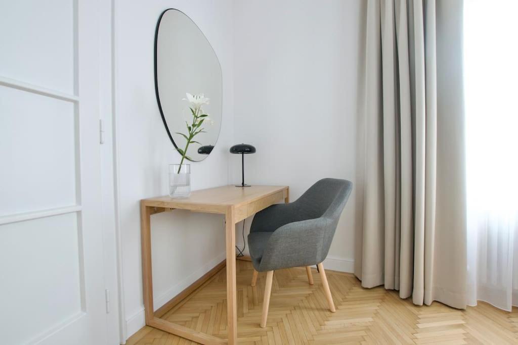 Premium Apartment By Hi - Central 2 Bedroom - Best View Budapest Extérieur photo
