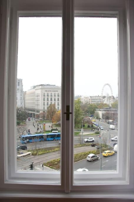 Premium Apartment By Hi - Central 2 Bedroom - Best View Budapest Extérieur photo
