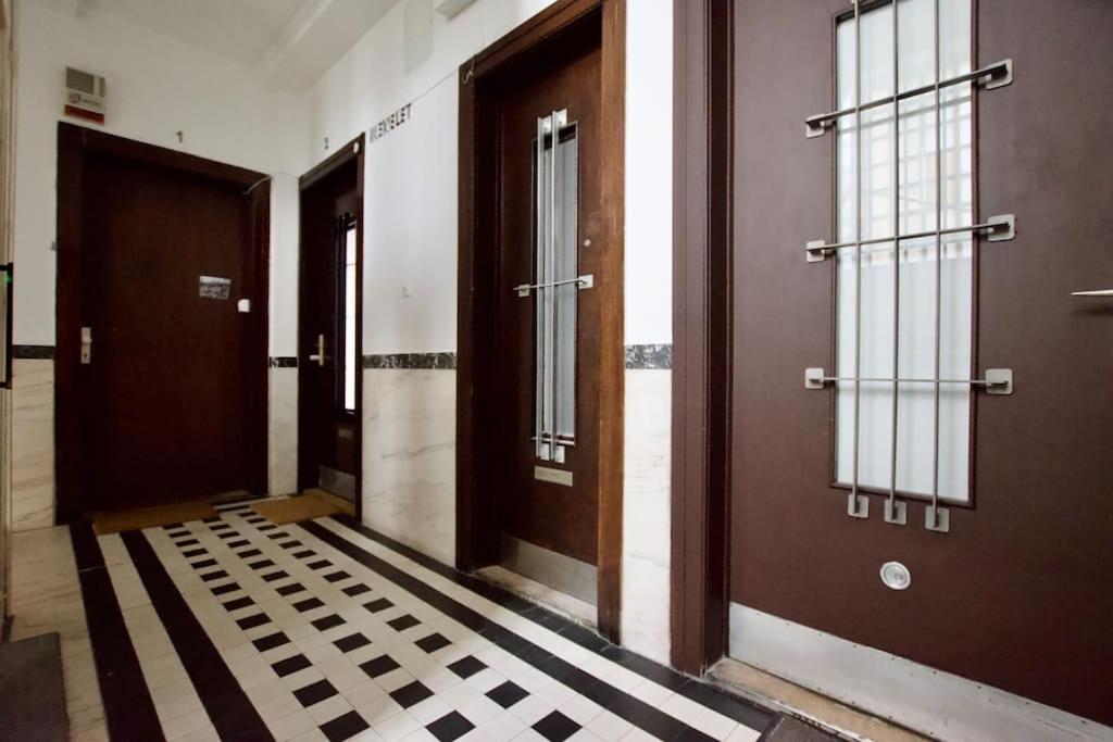 Premium Apartment By Hi - Central 2 Bedroom - Best View Budapest Extérieur photo